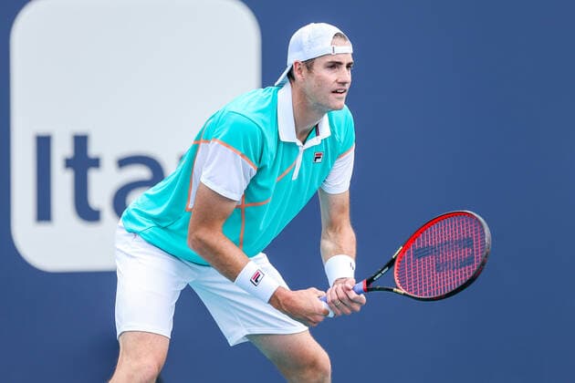 March 30, 2022, Miami Gardens, Florida, United States: John Isner (USA) waits for a serve during the men s doubles quarterfinals at the Miami Open presented by Itau at Hard Rock Stadium in Miami Gardens, Florida. Miami Gardens United States - ZUMAw109 20220330_zap_w109_058 Copyright: xDebbyxWongx