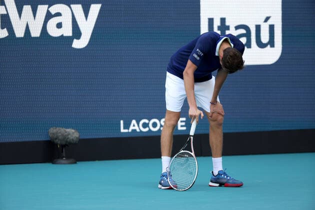 March 31, 2022, Miami Gardens, Florida, United States Of America: MIAMI GARDENS, FLORIDA - MARCH 31: Hubert Hurkacz of Poland defeats Daniil Medvedev of Russia in the quarter finals of the men s singles at the Miami Open at the Hard Rock Stadium on March 31, 2022 in Miami Gardens, Florida...People: Daniil Medvedev Miami Gardens United States Of America - ZUMAs214 20220331_zda_s214_078 Copyright: xSMGx
