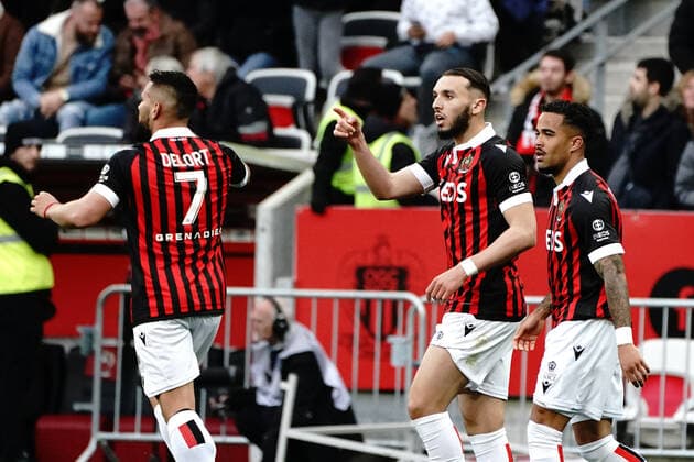 Joie - Amine Gouiri (OGC Nice) - Andy Delort (OGC Nice) - Justin Kluivert (OGC Nice) FOOTBALL : OGC Nice vs Rennes - Ligue 1 Uber Eats - Nice - 02 04 2022 NorbertScanella Panoramic 