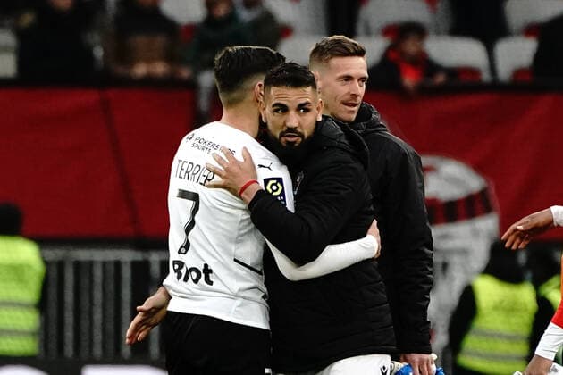 Martin Terrier (Stade Rennais) - Andy Delort (OGC Nice) FOOTBALL : OGC Nice vs Rennes - Ligue 1 Uber Eats - Nice - 02 04 2022 NorbertScanella Panoramic 