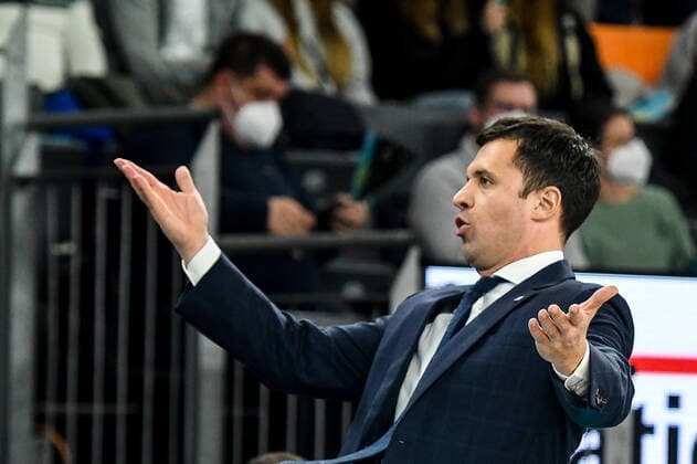 GER, BBL, ratiopharm Ulm vs Syntainics MBC 02.04.2022, ratiopharm arena, Neu-Ulm, GER, BBL, ratiopharm Ulm vs Syntainics MBC, im Bild Igor Jovovic (Syntainics)
