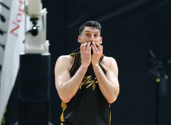 Owen Klassen (Basketball Loewen Braunschweig)