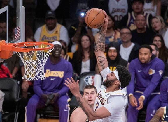 Anthony Davis 3 of the Los Angeles Lakers goes for a dunk during their NBA, Basketball Herren, USA game against the Denver Nuggets on Sunday April 3, 2022 at Crypto.com Arena in Los Angeles, California. Lakers vs. Nuggets !ACHTUNG: NUR REDAKTIONELLE NUTZUNG!  Copyright: xJAVIERxROJAS EFEx AME8572 20220403-8a8f3e2b332b0455ae3a6baeb4b758d766bdd3ea