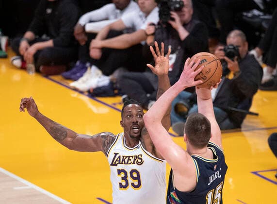 Dwight Howard 39 of the Los Angeles Lakers defends against Nikola Jokic 15 of the Denver Nuggets during their NBA, Basketball Herren, USA game on Sunday April 3, 2022 at Crypto.com Arena in Los Angeles, California. Lakers vs. Nuggets !ACHTUNG: NUR REDAKTIONELLE NUTZUNG!  Copyright: xJAVIERxROJAS EFEx AME8586 20220403-ce51947cd6311b5644f02dcc82157a409002d980