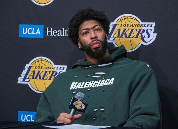April 3, 2022, Los Angeles, California, USA: Anthony Davis 3 of the Los Angeles Lakers during a press conference, PK, Pressekonferenz after losing their NBA, Basketball Herren, USA game against the Denver Nuggets on Sunday April 3, 2022 at Crypto.com Arena in Los Angeles, California. Lakers lose to Nuggets, 118-129. PI Los Angeles USA - ZUMAp124 20220403_zaa_p124_055 Copyright: xJAVIERxROJASx
