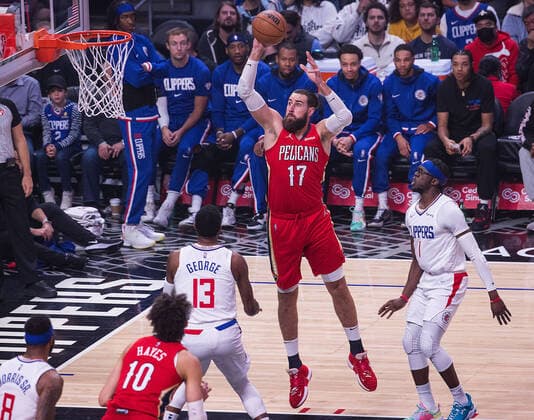 April 3, 2022, Los Angeles, California, USA: Jonas Valanciunas 17 of the New Orleans Pelicans scores during their NBA, Basketball Herren, USA game against the Los Angeles Clippers on Sunday April 3, 2022 at Crypto.com Arena in Los Angeles, California. Clippers defeat Pelicans, 119-100. ARIANA RUIZ PI Los Angeles USA - ZUMAp124 20220403_zaa_p124_066 Copyright: xArianaxRuizx