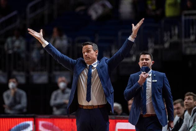 Basketball Berlin 04.04.2022 Saison 2021 2022 1. Bundesliga easyCredit BBL Alba Berlin - Medi bayreuth Raoul Korner (Bayreuth, Trainer)