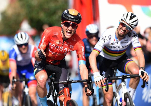 Sport Themen der Woche KW14 Sport Bilder des Tages 06-04-2022 Itzulia Basque Country; Tappa 03 Llodio - Amurrio; 2022, Bahrain - Victorious; Bilbao, Peio; Amurrio; 