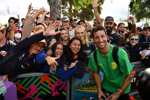 AUSTRALIAN F1 GRAND PRIX, Australian Formula 1 driver Daniel Ricciardo arrives to the Formula 1 Australian Grand Prix 2022 at the Albert Park Grand Prix Circuit in Melbourne, Thursday, April 7, 2022. ( NO ARCHIVING, EDITORIAL USE ONLY, NO USE IN BOOKS WITHOUT CONSENT MELBOURNE VIC AUSTRALIA  Copyright: xJAMESxROSSx 20220407001644470067