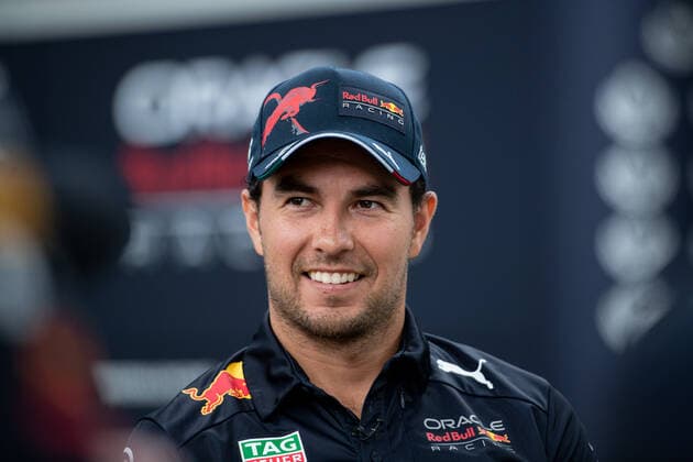 Sergio Checo Perez (MEX, Oracle Red Bull Racing 11) beim Interview, AUS, Formel 1 Grand Prix von Australien, Albert Park Circuit Melbourne, Pre-Events, 07.04.2022 AUS, Formel 1 Grand Prix von Australien, Albert Park Circuit Melbourne, Pre-Events, 07.04.2022 Copyright: xEibner Memmlerx EP_MMR