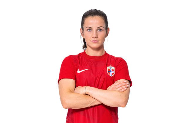 Fußball, Frauen, EM Kader 2022, Nationalteam Norwegen 220407 Tuva Hansen of the Norwegian women?s national football team poses for a portrait on April 4, 2022 in Oslo. Photo: Vegard Grott BILDBYRAN kod VG VG0262 bbeng fotball fotboll football norge norway a kvinner portrett porträtt portraits dam Copyright: VEGARDxGRoTT BB220407VG296