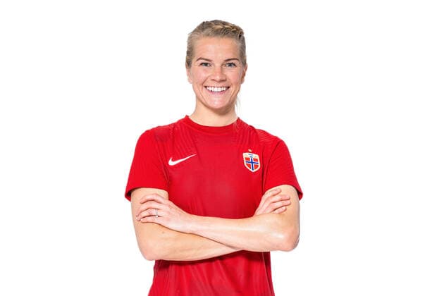 Fußball, Frauen, EM Kader 2022, Nationalteam Norwegen 220407 Ada Hegerberg of the Norwegian women?s national football team poses for a portrait on April 4, 2022 in Oslo. Photo: Vegard Grott BILDBYRAN kod VG VG0262 bbeng fotball fotboll football norge norway a kvinner portrett porträtt portraits dam Copyright: VEGARDxGRoTT BB220407VG305