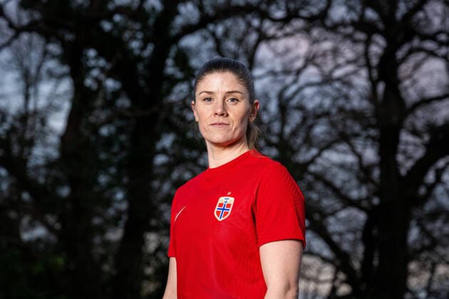 Fußball, Frauen, EM Kader 2022, Nationalteam Norwegen 220407 Maren Mjelde of the Norwegian national football team poses for a portrait on March 7, 2022 in London. Photo: Vegard Grott BILDBYRAN kod VG VG0263 bbeng fotball fotboll football norge norway portrett porträtt portraits portrait dam Copyright: VEGARDxGRoTT BB220407VG388