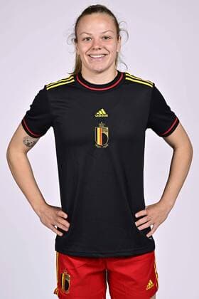 TUBIZE, BELGIUM - APRIL 05 : Wijnants Sarah defender of Belgium pictured during a photoshoot of the National Belgian Football Team Women The Red Flames on April 5, 2022 in Tubize, Belgium, 05 04 2022 ( photoshoot Red Flames PhotoNews Panoramic 