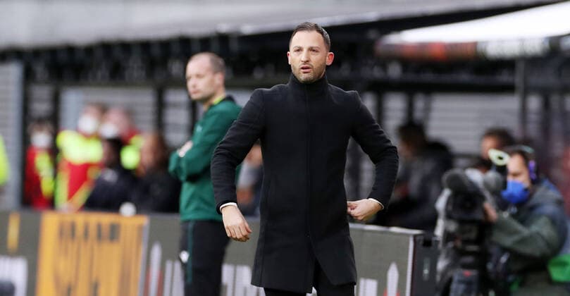 RB Leipzig - Bergamo 07.04.2022 Leipzig, 07.04.2022, Red Bull Arena, Fussball, UEFA Europa League, Viertelfinale , RB Leipzig vs. Atalanta Bergamo , Im Bild; Trainer Domenico Tedesco, RB Leipzig. , UEFA regulations prohibit any use of photographs as image sequences and or quasi-video.