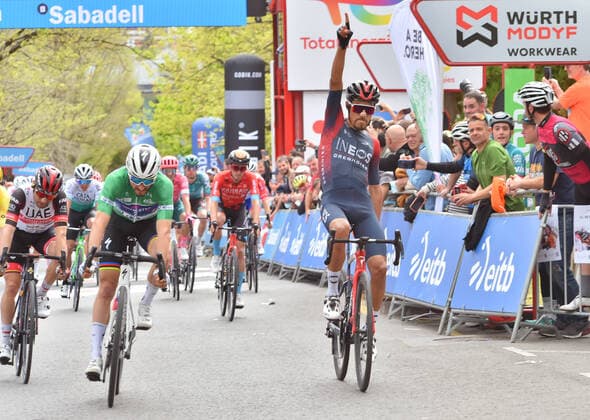 Bilder des Jahres 2022, Sport 04 April Sport Themen der Woche KW14 08-04-2022 Itzulia Basque Country; Tappa 04 Vitoria - Zamudio; 2022, Ineos - Grenadiers; Martinez Poveda, Daniel Felipe; 