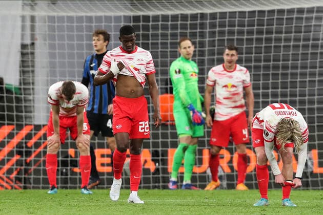 Nordi Mukiele (RB Leipzig,22) - Europa League Saison 2021-2022 Viertelfinale RB Leipzig vs. Atalanta Bergamo in der Red Bull Arena in Leipzig - Aktion,Fussball,Deutschland,Mann,Männer,07.04.2022