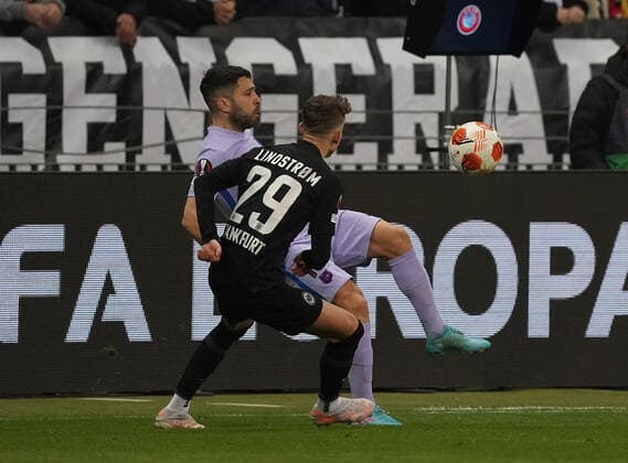 Germany, Frankfurt, 07.04.2022, Deutsche Bank Park, Eintracht Frankfurt v FC Barcelona, Barca - UEFA Champions League - Viertelfinale, Jordi Alba (Barcelona) - (Photo EU-Images) Frankfurt Deutsche Bank Park Hessen Deutschland