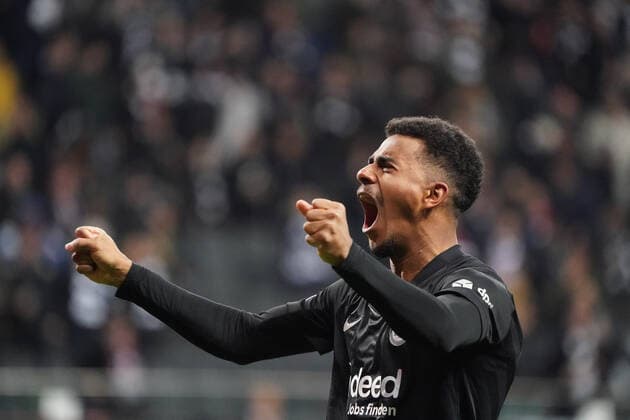 celebrate the goal, Torjubel zum 1:0 durch Ansgar Knauff (Eintracht Frankfurt) - Frankfurt 07.04.2022: Eintracht Frankfurt vs. FC Barcelona, Barca UEFA Europa League, Viertelfinale, Hinspiel