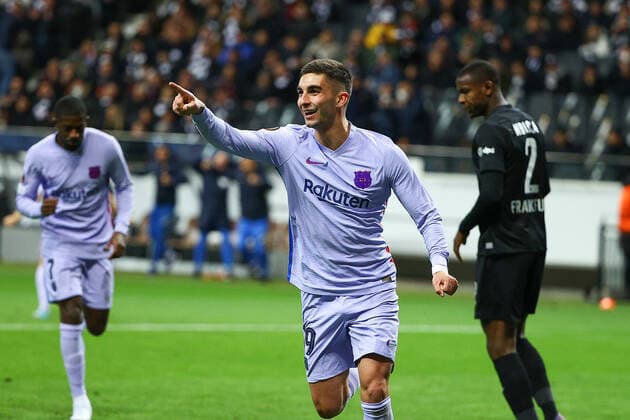 Frankfurt am Main, 07.04.2022 xjfx Fussball UEFA Europa League, Eintracht Frankfurt - FC Barcelona, Barca emspor, emonline, v.l., Ferran Torres (FC Barcelona) Torjubel, Goal celebration, celebrate the goal Copyright: JoaquimxFerreira