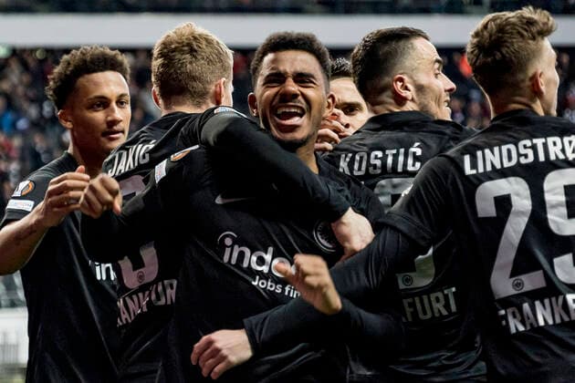 UEFA Europa League, Eintracht Frankfurt vs. FC Barcelona, Barca Deutsche Bank Park, Frankfurt, 07.04.2022 Tuta (Eintracht Frankfurt 35) & Kristijan Jakic (Eintracht Frankfurt 6) & Ansgar Knauff (Eintracht Frankfurt 36), Eintracht Frankfurt vs. FC Barcelona, Frankfurt, Deutsche Bank Park, 7.4.2022 Copyright: xBEAUTIFULxSPORTS Gawlikx