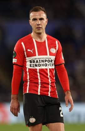 Sport Bilder des Tages Leicester, England, 7th April 2022. Mario Gotze of PSV Eindhoven during the UEFA Europa Conference League match at the King Power Stadium, Leicester. Picture credit should read: Darren Staples Sportimage EDITORIAL USE ONLY. No use with unauthorised audio, video, data, fixture lists, club league logos or live services. Online in-match use limited to 120 images, no video emulation. No use in betting, games or single club league player publications. SPI-1633-0077
