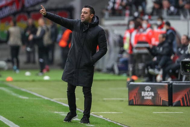 Fußball - Europa League - Viertelfinale Eintracht Frankfurt - FC Barcelona, Barca am 07.04.2022 im Deutsche Bank Park in Frankfurt Trainer Xavi Xavier Hernandez Creus (Barcelona) gibt lautstark Anweisungen