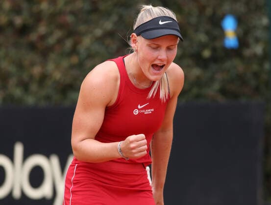 Colsanitas Cup Bogota WTA, Tennis Damen Tournament Suzan Lamens of Netherlands celebrates during the match against Irina Bara of Romania at the Copa Colsanitas WTA Tournament on April 7, 2022 in Bogota, Colombia. Bogota Colombia  Copyright: xDanielxGarzonxHerazox originalFilename:garzonherazo-colsanit220407_npwSR.jpg