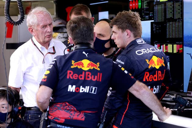 VERSTAPPEN Max F1 Team Red Bull Racing mit CEO MARKO Helmut FIA F1 Saison 2022 GP 2022 Melbourne Australien am 08.04.2022 in Melbourne Copyright: xJerryxAndrex