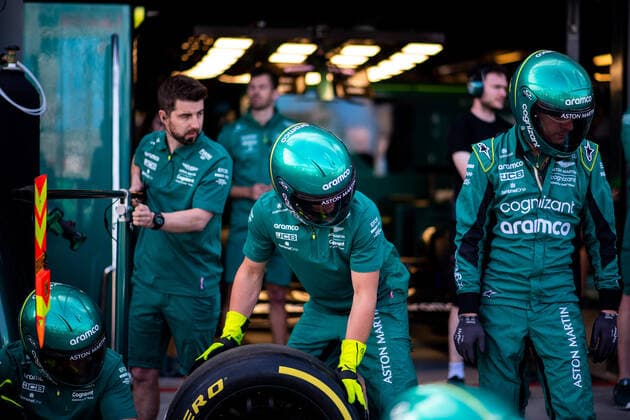 Pitstop Training Aston Martin Aramco Cognizant F1 Team, AUS, Formel 1 Grand Prix von Australien, Albert Park Circuit Melbourne, Freies Training, 08.04.2022 AUS, Formel 1 Grand Prix von Australien, Albert Park Circuit Melbourne, Freies Training, 08.04.2022 Melbourne Copyright: xEibner Memmlerx EP_MMR