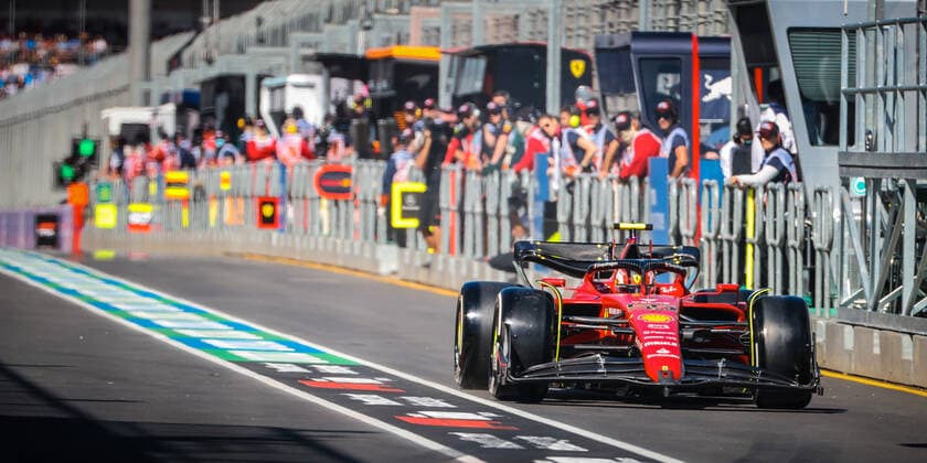 April 8, 2022, Melbourne, Victoria, Australia: MELBOURNE, AUSTRALIA - APRIL 8: Carlos Sainz of Scuderia Ferrari hits the track in 1st practice at the 2022 Australian Formula 1 Grand Prix on 8th April 2022 Melbourne Australia - ZUMAp121 20220408_zsp_p121_009 Copyright: xChrisxPutnamx