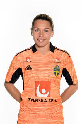 220405 Malvakt Jennifer Falk under en porträttfotografering med det svenska damlandslaget i fotboll den 5 april 2022 i Göteborg. Copyright: CARLxSANDIN BB220405CS069