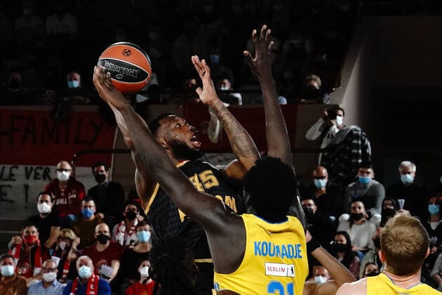 Donta Hall (AS Monaco) - Christ Koumadje (Alban Berlin) BASKETBALL : Monaco vs Alba Berlin - Euroleague - Monaco - 08 04 2022 NorbertScanella Panoramic 