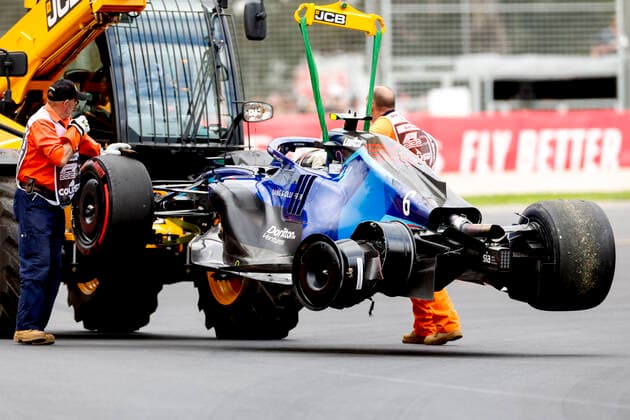 Debris pictured following the crash of 6 Nicholas Latifi (CAN, Williams Racing), F1 Grand Prix of Australia at Melbourne Grand Prix Circuit on April 9, 2022 in Melbourne, Australia. (Photo by HOCH ZWEI) Melbourne Australia
