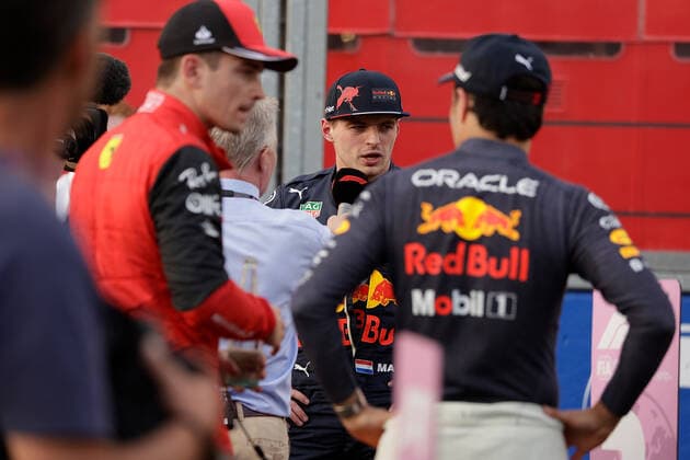 FORMULA 1 ROLEX AUSTRALIAN GRAND PRIX 2022 09.04.2022, Albert-Park, Melbourne, FORMULA 1 ROLEX AUSTRALIAN GRAND PRIX 2022 , im Bild Poleposition für Charles Leclerc (MCO), Scuderia Ferrari, 2.Startplatz für Max Verstappen (NEL), Oracle Red Bull Racing, 3.Startplatz für Sergio Perez (MEX), Oracle Red Bull Racing