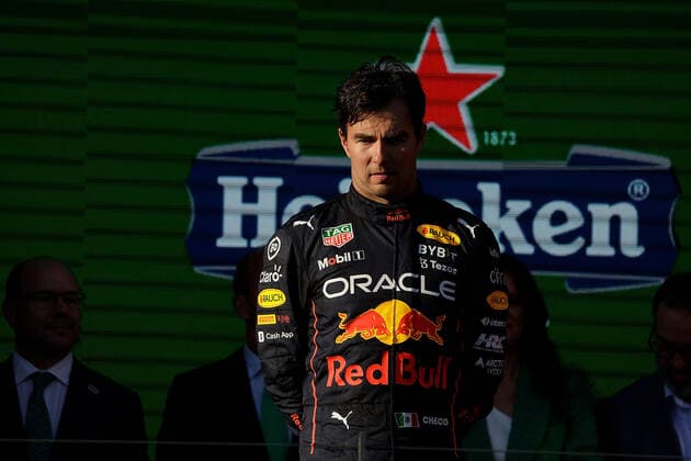 FORMULA 1 ROLEX AUSTRALIAN GRAND PRIX 2022 10.04.2022, Albert-Park, Melbourne, FORMULA 1 ROLEX AUSTRALIAN GRAND PRIX 2022 , im Bild Podium: 2.Platz für Sergio Perez (MEX), Oracle Red Bull Racing