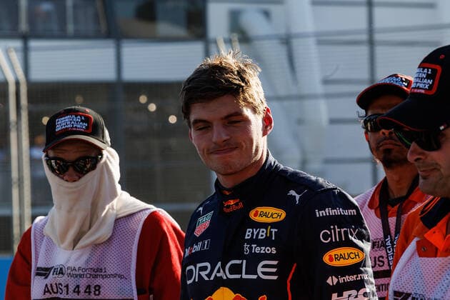 FORMULA 1 ROLEX AUSTRALIAN GRAND PRIX 2022 10.04.2022, Albert-Park, Melbourne, FORMULA 1 ROLEX AUSTRALIAN GRAND PRIX 2022 , im Bild Ausfall von Max Verstappen (NEL), Oracle Red Bull Racing