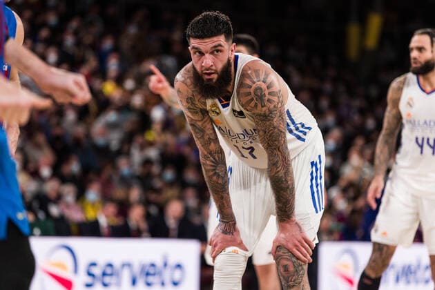 April 10, 2022, Barcelona, Barcelona, Spain: Vincent Poirier of Real Madrid gestures during the ACB Liga Endesa match between FC Barcelona, Barca and Real Madrid at Palau Blaugrana on April 10, 2022 in Barcelona, Spain. Barcelona Spain - ZUMAa181 20220410_zaa_a181_114 Copyright: xJavierxBorregox