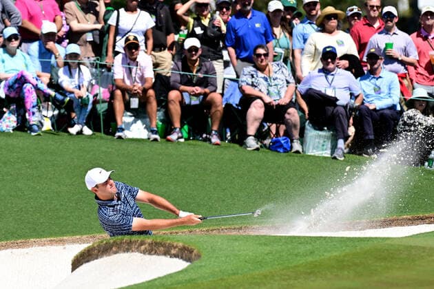Sport Themen der Woche KW14 Sport Bilder des Tages April 10, 2022, Augusta, GA, USA: Scottie Scheffler hits out of a bunker on the second green during the final round of the Masters at Augusta National Golf Club on Sunday, April 10, 2022, in Augusta, Georgia. Augusta USA - ZUMAm67_ 0155271533st Copyright: xHyosubxShinx
