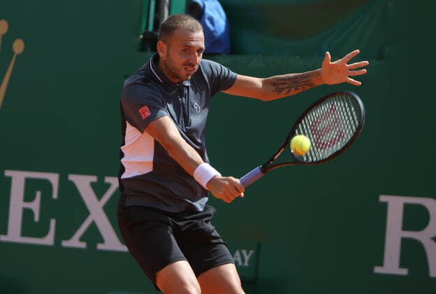 Daniel Evans of Great Britain during the Rolex Monte-Carlo Masters 2022, ATP, Tennis Herren Masters 1000 tennis tournament on April 12, 2022 at Monte-Carlo Country Club in Roquebrune-Cap-Martin, France - Photo Laurent Lairys TENNIS : Rolex Monte-Carlo Masters 2022 - ATP Masters 1000 tennis - 12 04 2022 LaurentLairys Panoramic 