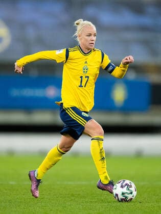 220412 Caroline Seger of Sweden during the FIFA Women s World Cup Qualifier football match between Sweden and Ireland on April 12, 2022 in Göteborg. Photo: Michael Erichsen BILDBYRAN COP 89 MI0270 bbeng dam fifa women s world cup qualifier football fotball fotboll ireland irland kval qualifier soccer sverige sweden vm-kval Copyright: MICHAELxERICHSEN BB220412MI131