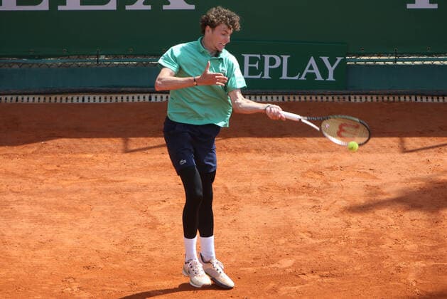 Ugo Humbert of France during the Rolex Monte-Carlo Masters 2022, ATP, Tennis Herren Masters 1000 tennis tournament on April 12, 2022 at Monte-Carlo Country Club in Roquebrune-Cap-Martin, France - TENNIS : Tournoi ATP -Rolex Monte Carlo Masters - 12 04 2022 LaurentLairys Panoramic 
