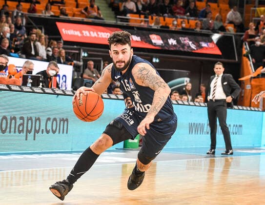 GER, BBL, ratiopharm Ulm vs MLP Academics Heidelberg 12.04.2022, ratiopharm arena, Neu-Ulm, GER, BBL, ratiopharm Ulm vs MLP Academics Heidelberg, im Bild Jordan Geist (Heidelberg, 15)