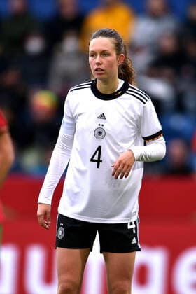 09-04-2022 pmk NF113173 Fussball Frauen Laenderspiel WM-Qualifikation Schueco-Arena Bielefeld Corona Spieltag Deutschland - Portugal Jana FELDKAMP (04) Deutschland