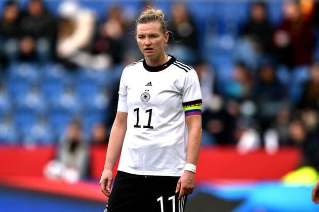 09-04-2022 pmk NF113760 Fussball Frauen Laenderspiel WM-Qualifikation Schueco-Arena Bielefeld Corona Spieltag Deutschland - Portugal Alexandra POPP (11) Deutschland