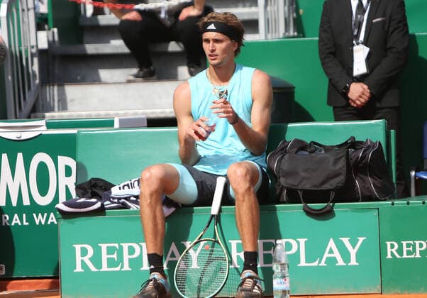Alexander Zverev of Germany during the Rolex Monte-Carlo Masters 2022, ATP, Tennis Herren Masters 1000 tennis tournament on April 14, 2022 at Monte-Carlo Country Club in Roquebrune-Cap-Martin, France - Photo Laurent Lairys TENNIS : Monte Carlo 2022 - Monaco - 14 04 2022 LaurentLairys Panoramic 