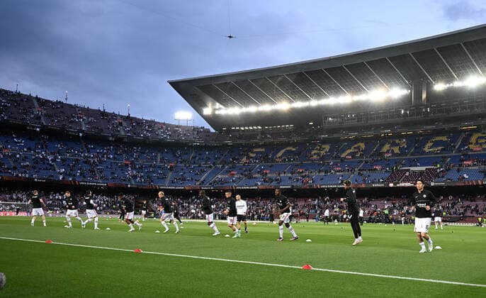 14.04.2022, xjhx, Fussball UEFA Europa League, FC Barcelona, Barca - Eintracht Frankfurt emspor, v.l. Warmup Eintracht (DFL DFB REGULATIONS PROHIBIT ANY USE OF PHOTOGRAPHS as IMAGE SEQUENCES and or QUASI-VIDEO) Barcelona