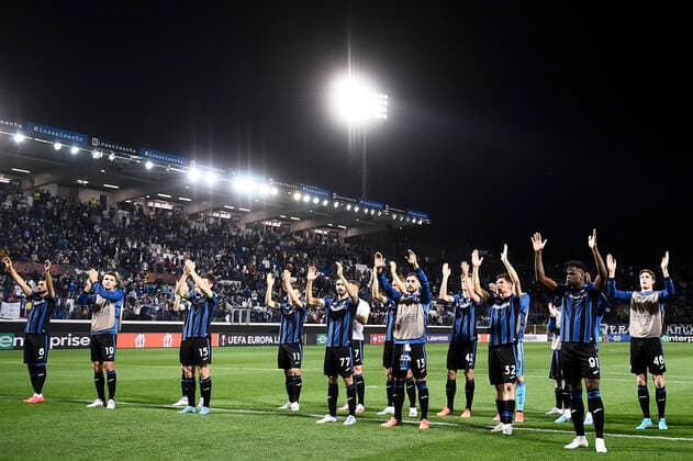 Atalanta BC v RB Leipzig - UEFA Europa League Players of Atalanta BC gesture at the end of the UEFA Europa League quarter final second leg football match between Atalanta BC and RB Leipzig. Bergamo Italy Copyright: xNicolòxCampox