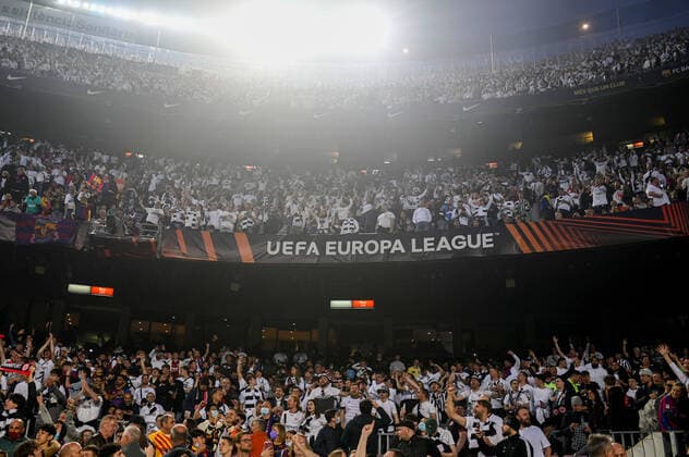 Bilder des Jahres 2022, Sport 04 April April 14, 2022, Barcelona, Spain: supporters during the UEFA Europa League Quarter Final Leg Two match between FC Barcelona, Barca and Eintracht Frankfurt at Camp Nou in Barcelona Barcelona Spain - ZUMAd159 20220414_zia_d159_007 Copyright: xGerardxFrancox