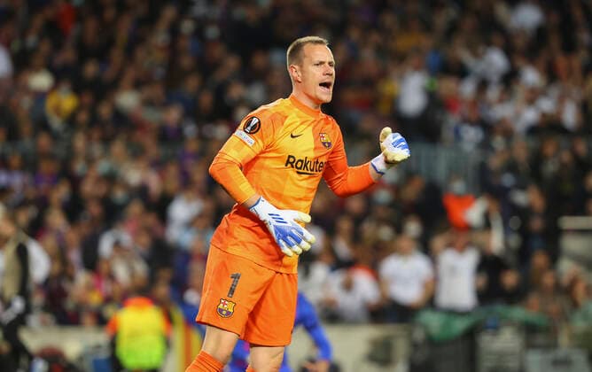 14.04.2022, Fussball UEFA Europa League, FC Barcelona, Barca - Eintracht Frankfurt, emonline, emspor, v.l., Torwart Marc-Andre ter Stegen (FC Barcelona) DFL DFB REGULATIONS PROHIBIT ANY USE OF PHOTOGRAPHS AS IMAGE SEQUENCES AND OR QUASI-VIDEO. xdcx Copyright: HMBxMedia